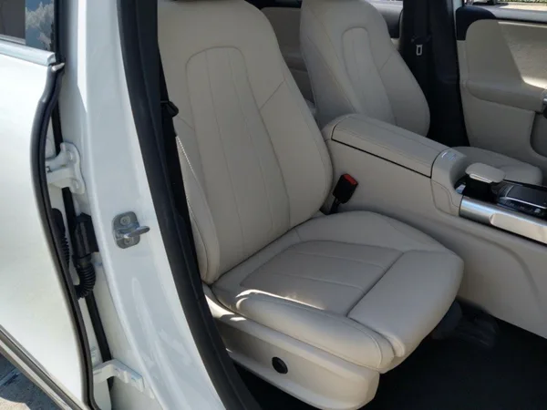Cars for sale in uae Mercedes-Benz E - Class