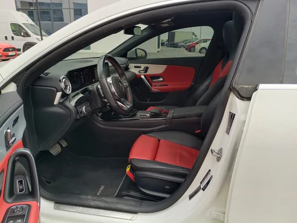 Cars for sale in uae Mercedes-Benz CLA