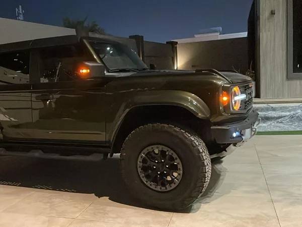 Cars for sale in uae Ford Bronco
